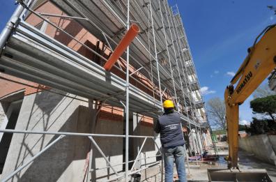 Mesagne, malore sull'impalcatura: muore titolare di un'azienda edile