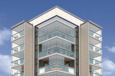 Vetrate fotovoltaiche: un brevetto tutto «Made in Salento»