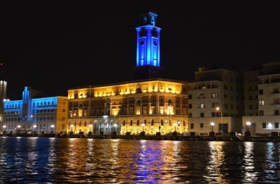  Giornata mondiale per la consapevolezza sull'Autismo: i monumenti di Puglia e Basilicata si tingono di blu