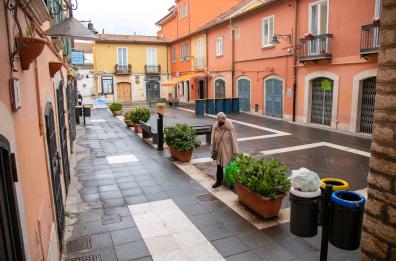 Potenza, saracinesche abbassate e scenario desolante: senza deroghe niente botteghe