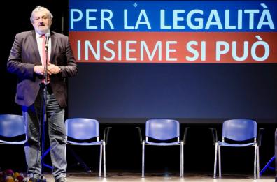 Mafia, Emiliano a San Vito Normanni: qui vittoria della comunità