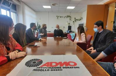 Donazione midollo osseo, l'Asl di Bari pensa all’acquisto di un’unità mobile 