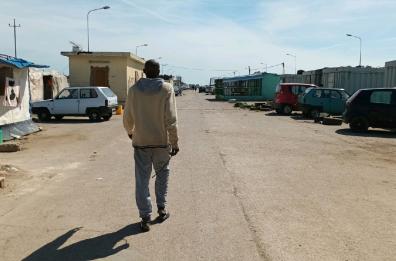 Foggia, il ghetto di borgo Mezzanone  una vergogna da cancellare