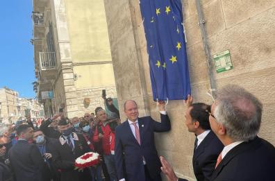 Il Principe Alberto di Monaco è arrivato in Puglia: prima tappa del tour a Terlizzi «Una relazione duratura con i Grimaldi» VD