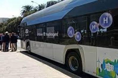 A Taranto arriva l'autobus a idrogeno