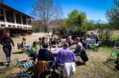 25 Aprile in Puglia, in 10mila scelgono l'agriturismo: tra pic nic e aperitivi a bordo piscina