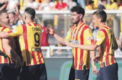 Lecce, una città nel pallone