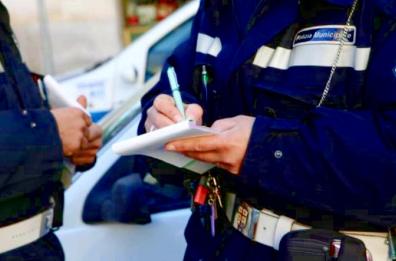 Porto Cesareo, multa l'auto in divieto di sosta: aggredito il capo della polizia locale