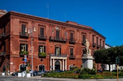 Alunno di Foggia con disturbi, il Tar accoglie ricorso contro la settimana corta