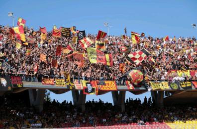 Tutto pronto per Lecce-Pordenone: servizi e controlli per evitare incidenti. Vietata vendita di alcolici all'esterno