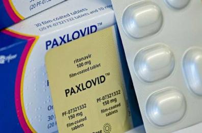 Covid, da lunedì in tutte le farmacie di Puglia arriva l'antivirale Paxlovid 