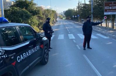 Spacciavano nella villa comunale, tre arresti a Vico del Gargano