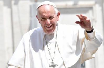 Bergoglio è il solo a schierare l’arma della ragione