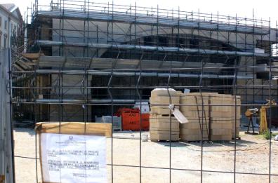Taranto, il pm chiede sei condanne per la costruzione del «Tartarugaio»