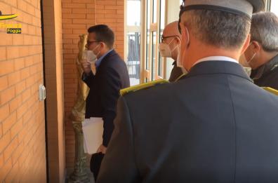 Cerignola, sequestrati beni per 1mln a pregiudicato, case, terreni e un'azienda di commercio auto