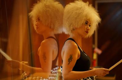 Taranto incontra il jazz: al Teatro Orfeo le note struggenti di Lady Blackbird