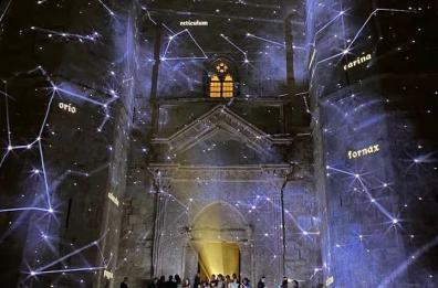 Gucci Cosmogonie: evento stellare. Ecco il videomapping a Castel Del Monte