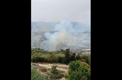Palermo, incendio: chiusa strada statale 113 a Campofelice di Roccella