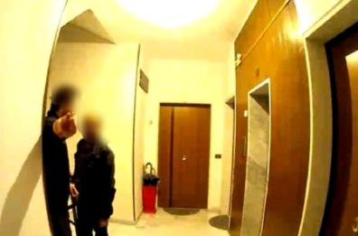 Bari, ladro entra in casa ma il vicino è un poliziotto che sventa il furto e lo arresta