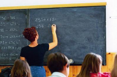 Puglia, la scuola si ferma: domani lezioni a rischio