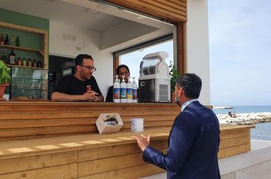 Bari, aperto il primo chiosco sul lungomare San Girolamo