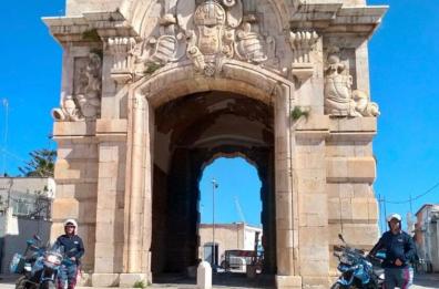 Barletta, tenta di rubare un borsello ma viene fermato dal proprietario