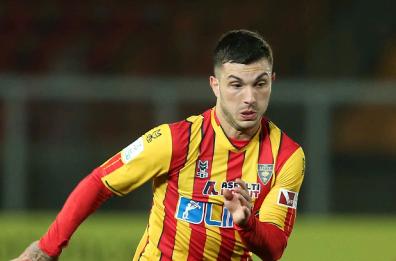 Serie A, c'è l'asta per Strafezza, ma il Lecce non svende