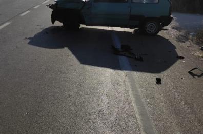 Brindisi, impatto tra auto e moto: ferito il centauro