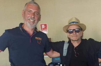 Bono degli U2 torna a casa partendo dall'aeroporto di Grottaglie