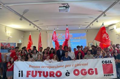 Cgil Puglia tra precariato e povertà salariale, 80mila poveri anche se lavorano