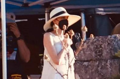 Angelina Jolie paparazzata sul set a Martina Franca e Statte