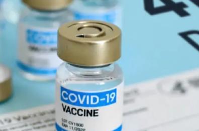 Vaccini, in Puglia al via l'Open day per la quarta dose per over 60 e fragili over 12