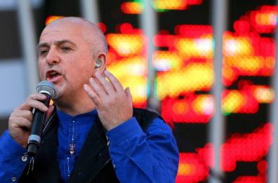 Oggi per le «Rock Legends» Peter Gabriel protagonista con la sua musica innovativa