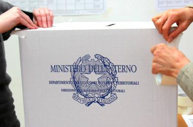 Puglia e Basilicata, oggi ballottaggi roventi: Barletta col fiato sospeso