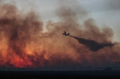 Grecia in fiamme, nuovi aiuti in partenza oggi da Brindisi