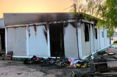 Incendio a Borgo Mezzanone, Cgil: «Serve più acqua per il campo»