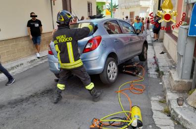 Surbo, è morto l'anziano su cui è piombata l'auto che l'ha incastrato