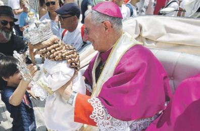 Matera ritrova speranza nel suo giorno più lungo