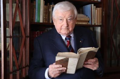 Università, a Bari Laurea Honoris Causa al professor Dioguardi