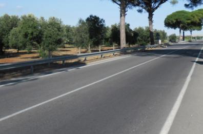 Gallipoli, l'auto finisce contro il guard rail:  traffico in tilt sulla 274 ma nessun ferito