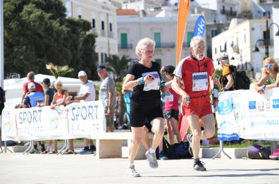 Vieste celebra i campioni del mondo Sprint di corsa orientamento