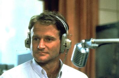 «Good morning, Vietnam» strepitoso Robin Williams nei panni del dj Cronauer