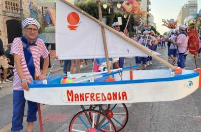 Carnevale estivo a Manfredonia, Ze Pèppe va in spiaggia
