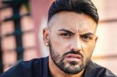 Potenza, i cantanti neomelodici nel mirino. Libera: niente concerti di chi inneggia ai clan