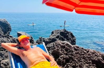 Vip in Puglia, tornano Elodie e Morandi: «Qui il paradiso»