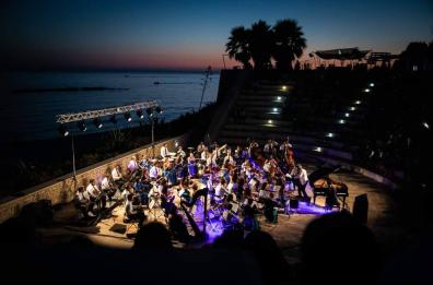«Sol dell’Alba», torna la magia del concerto all’alba a Bisceglie