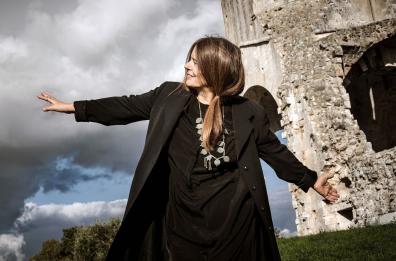 Nada: «Io, ribelle e anarchica». Oggi il concerto a Vieste
