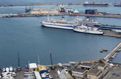 Rifiuti, contrabbando e clan: Bari è la seconda città in Italia per numero di crimini all'interno del porto