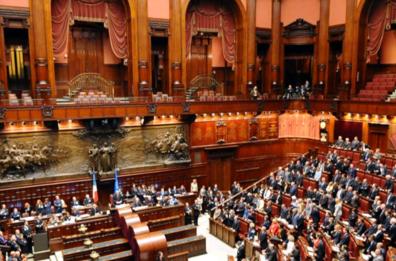 Estate elettorale altisonante e mediocre senza idee e senza il Sud
