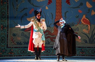 Festival della Valle d'Itria a Martina Franca: la bellezza dei costumi in scena